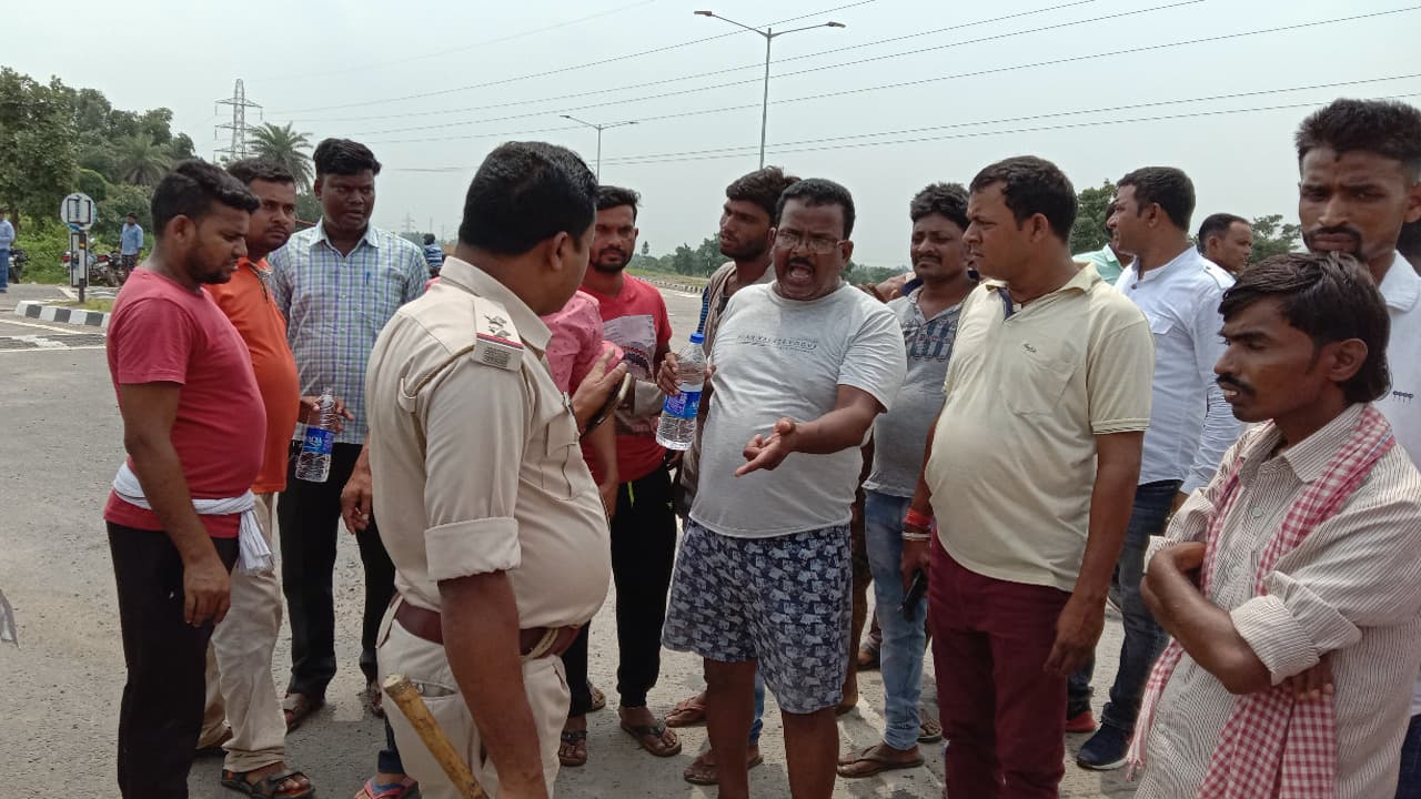 जमीन विवाद को लेकर धनबाद में ढुलू और कांग्रेसी समर्थकों में खूनी संघर्ष, 5 घायल, दो की हालत गंभीर