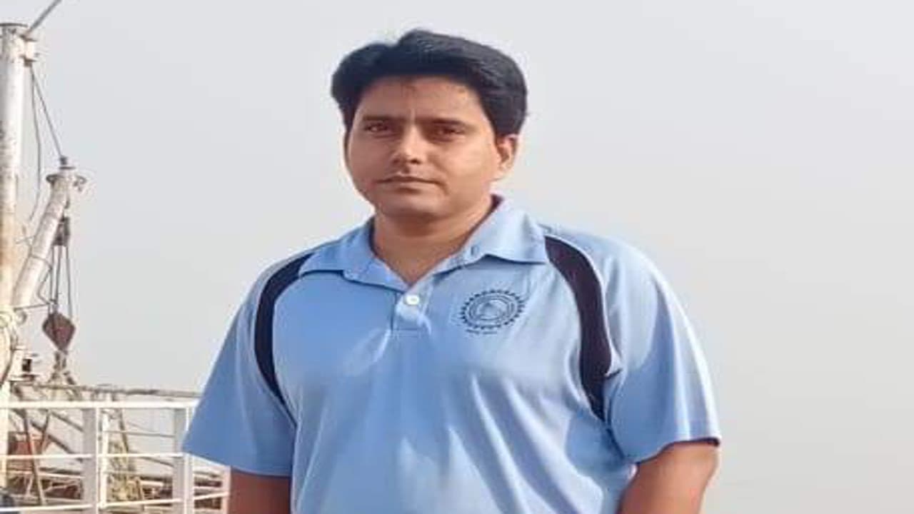 धनबाद Rail DSP साजिद जफर ने पोस्टिंग के लिए फेसबुक पर लगायी गुहार, लिखा- फील्ड में काम करने का मिले मौका