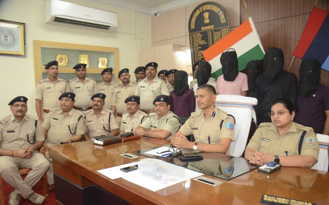 झारखंड: ट्रांसपोर्टर प्रवीण राय हत्याकांड के तीन आरोपी समेत छह गिरफ्तार, पुरानी रंजिश में हुई थी हत्या