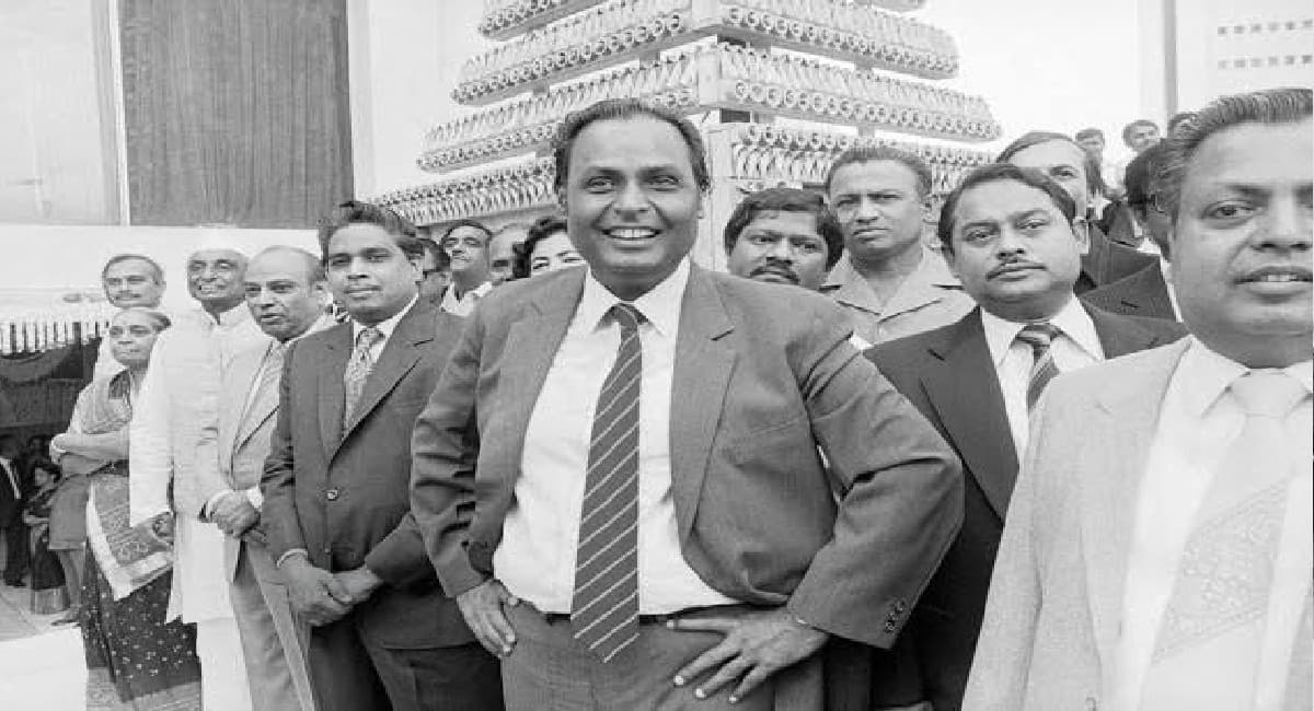 Dhirubhai Ambani: पेट्रोल पंप से लेकर रिलायंस तक का सफर, क्या आप जानते हैं धीरुभाई अंबानी की ये खास बातें