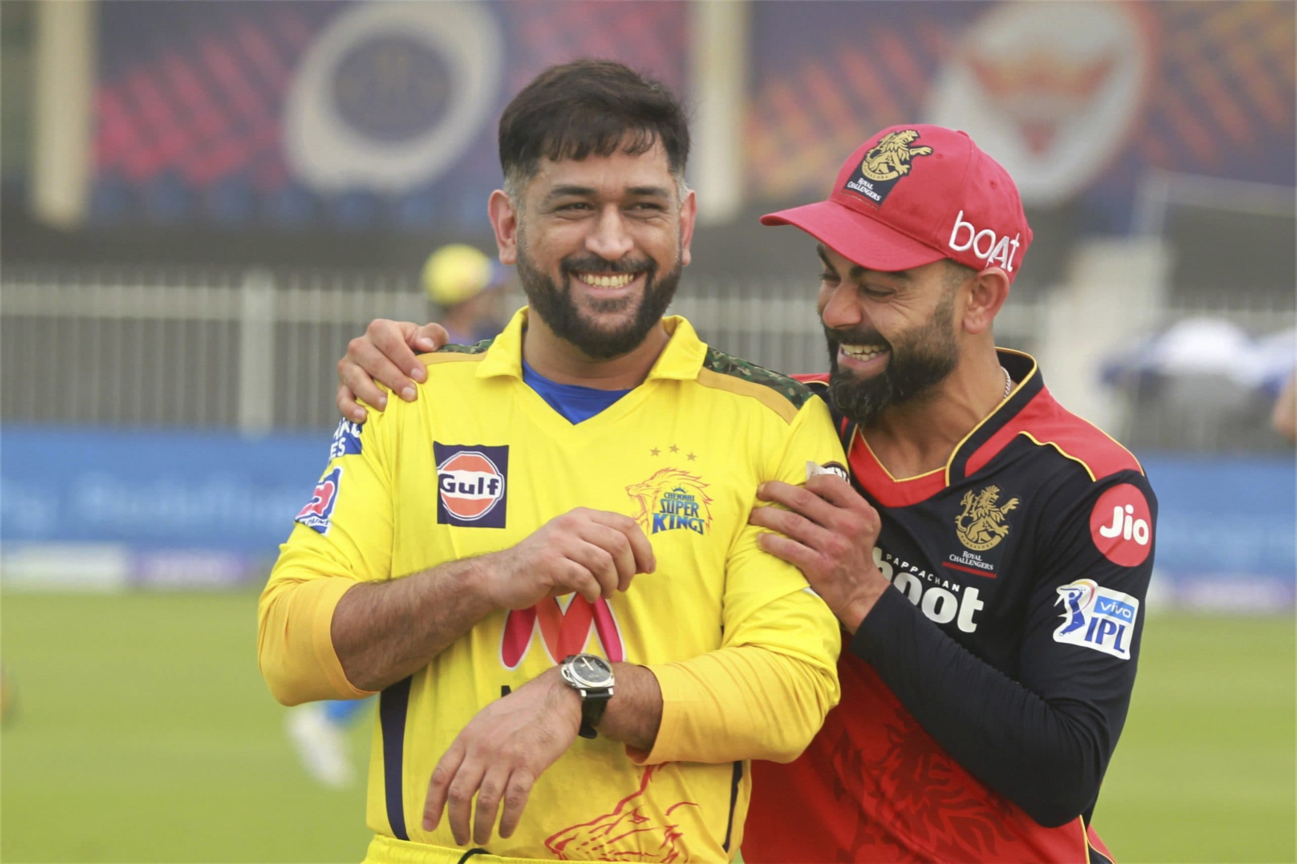 IPL में गेंदबाजी के नियम में बड़ा बदलाव, कोहली-धोनी जैसे बल्लेबाजों को होगी मुश्किल