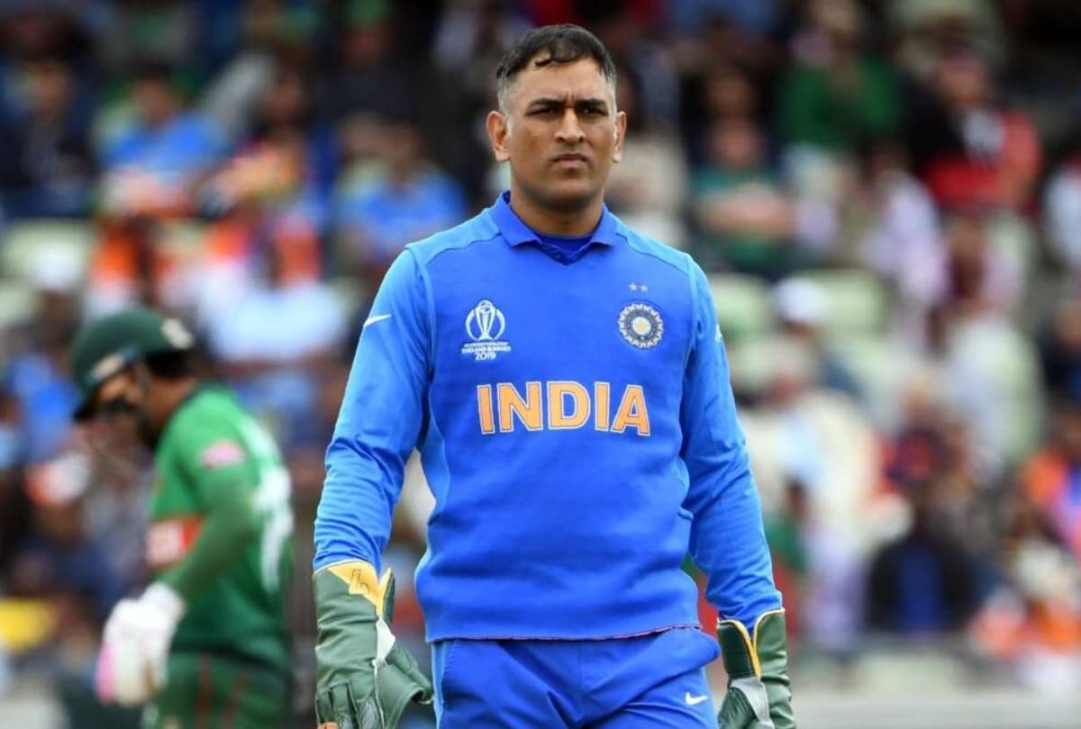 World Cup : महेंद्र सिंह धौनी कप्तान नहीं फिल्म डायरेक्टर हैं, जानिए रविचंद्रन अश्विन ने ऐसा क्यों कहा…
