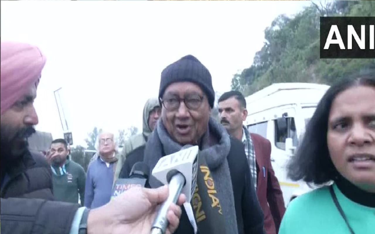 सर्जिकल स्ट्राइक पर सवाल उठाकर बुरे फंसे दिग्विजय सिंह, अब दे रहे सफाई, BJP ने कांग्रेस पर बोला हमला