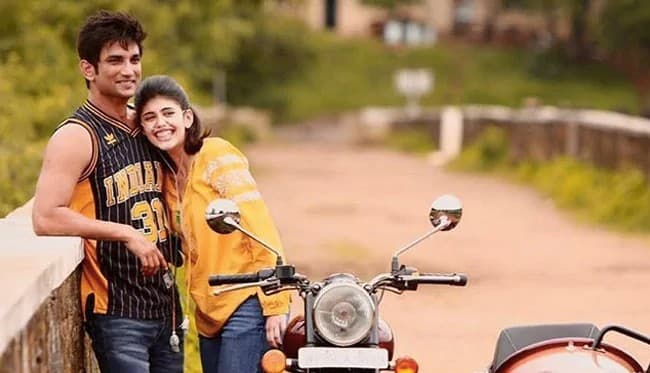Sushant Singh Rajput की दिल बेचारा का ट्रेलर रिलीज, फैंस ने कुछ इस तरह किया उन्हें याद Sushant Singh Rajput की दिल बेचारा का ट्रेलर रिलीज, फैंस ने कुछ इस तरह किया उन्हें याद