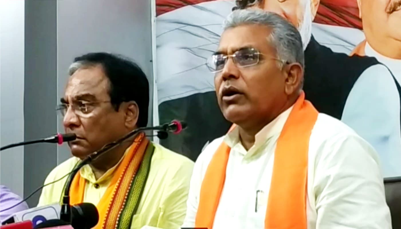 नगर निगम घेरने जा रहे भाजपा कार्यकर्ताओं की पुलिस से झड़प, 4 अस्पताल में, 67 पहुंचे जेल, दिलीप घोष का दावा