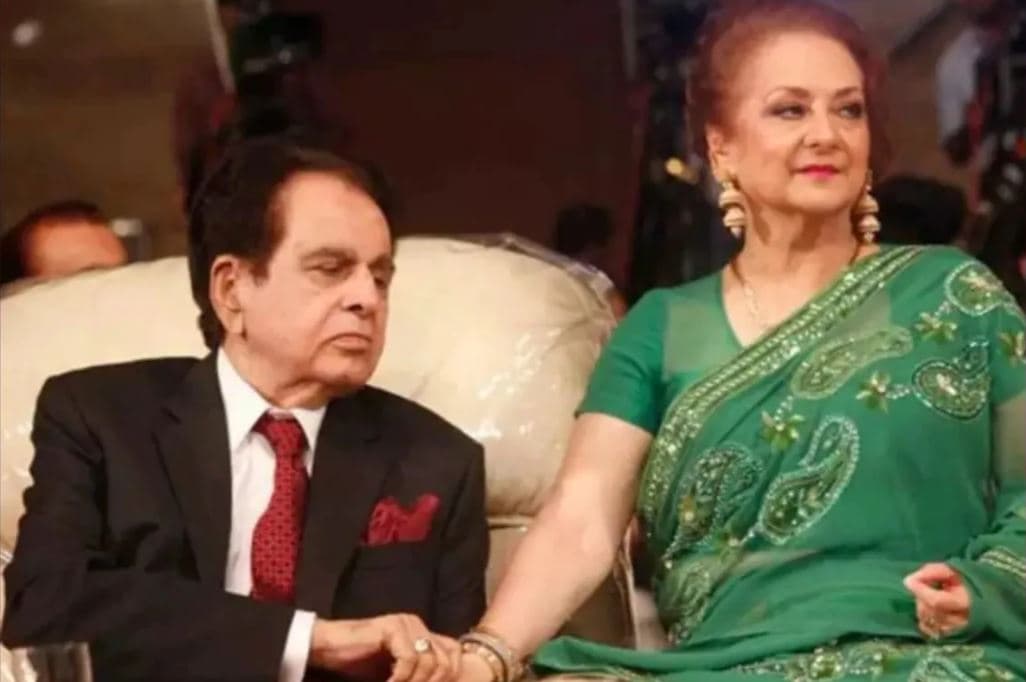 दिग्गज अभिनेता दिलीप कुमार अस्पताल में एडमिट, सायरा बानो ने दिया हेल्थ अपडेट