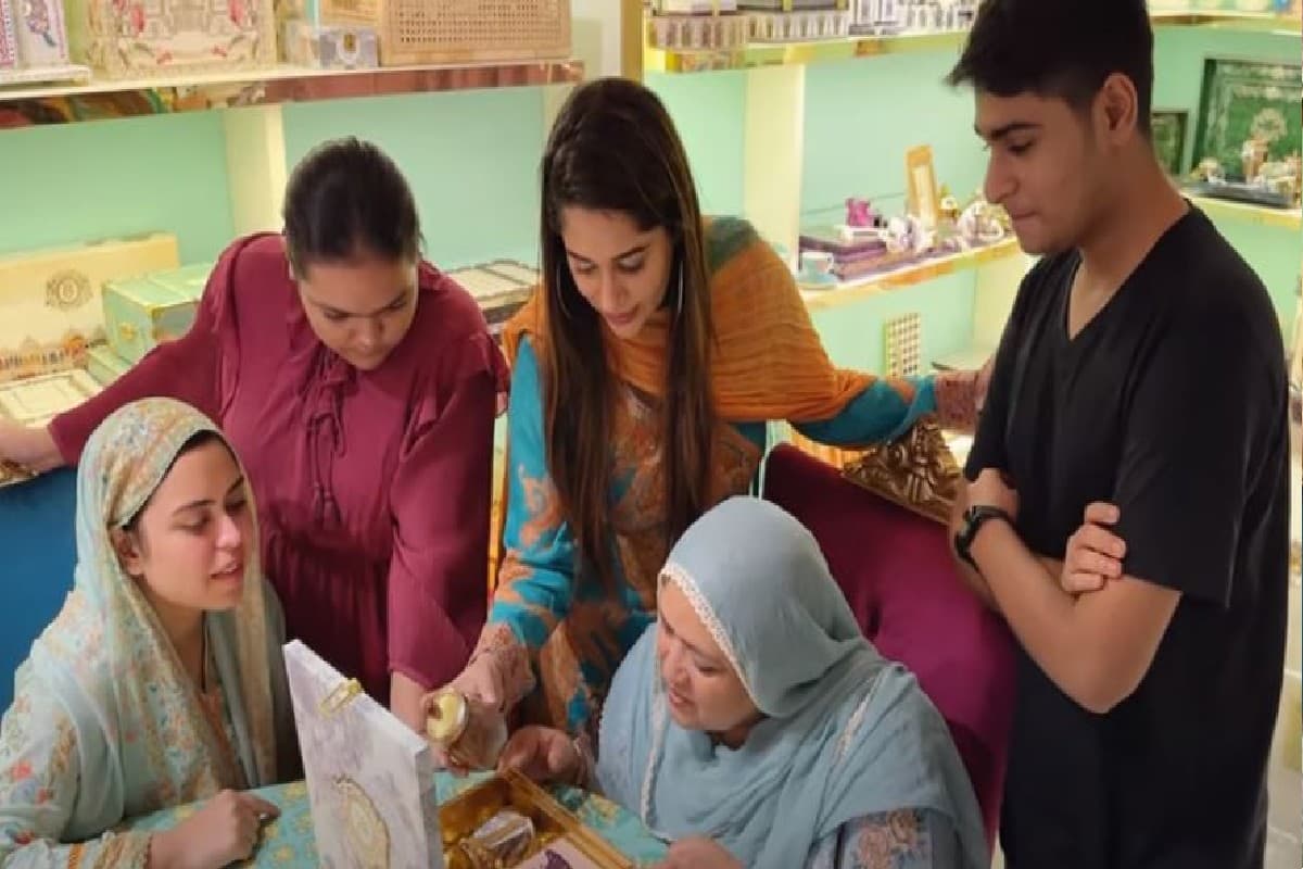 दीपिका कक्कड़ की ननद सबा इब्राहिम की शादी की रस्में शुरू, यहां देखें वेडिंग कार्ड