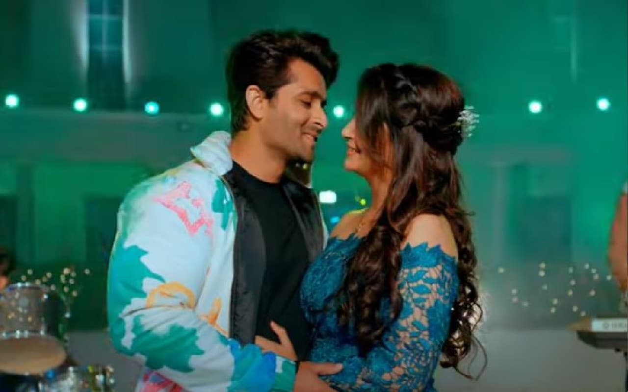 Tujhe Dekhen Meri Aankhen: दीपिका कक्कड़-शोएब इब्राहिम का नया गाना आउट, VIDEO में देखें कपल की केमिस्ट्री