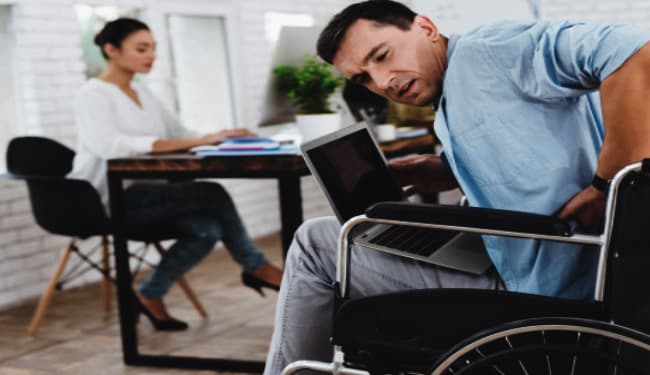 World Disability Day: दिव्यांग जनों को आत्मनिर्भर बनाने को लेकर कोविड-19 संक्रमण काल में हुए कई कार्य, ...जानें क्या-क्या हुआ?