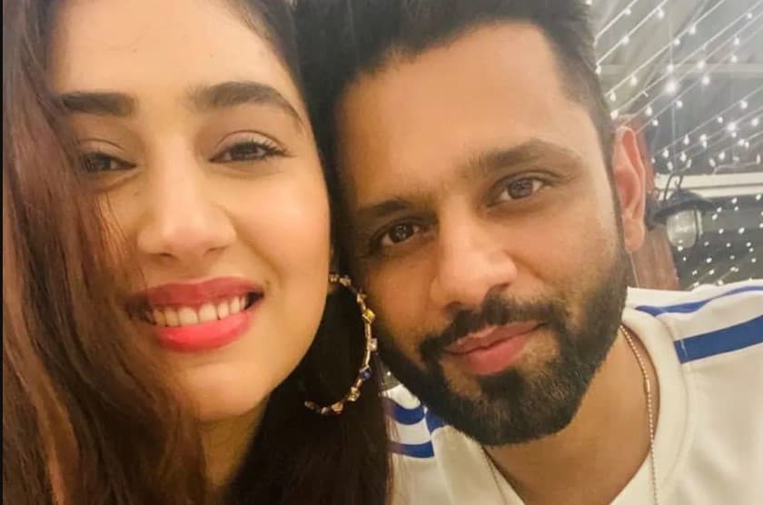 Khatron Ke Khiladi 11 : दिशा परमार ने बॉयफ्रेंड राहुल वैद्य को दिया महंगा गिफ्ट, कीमत सुनकर हैरान रह जायेंगे आप
