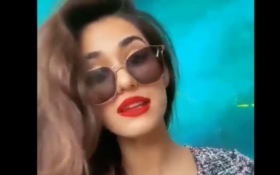 शॉपिंग करते वक्त क्या सोचती है दिशा पटानी? VIDEO देख यूजर्स ने कर दिया ट्रोल