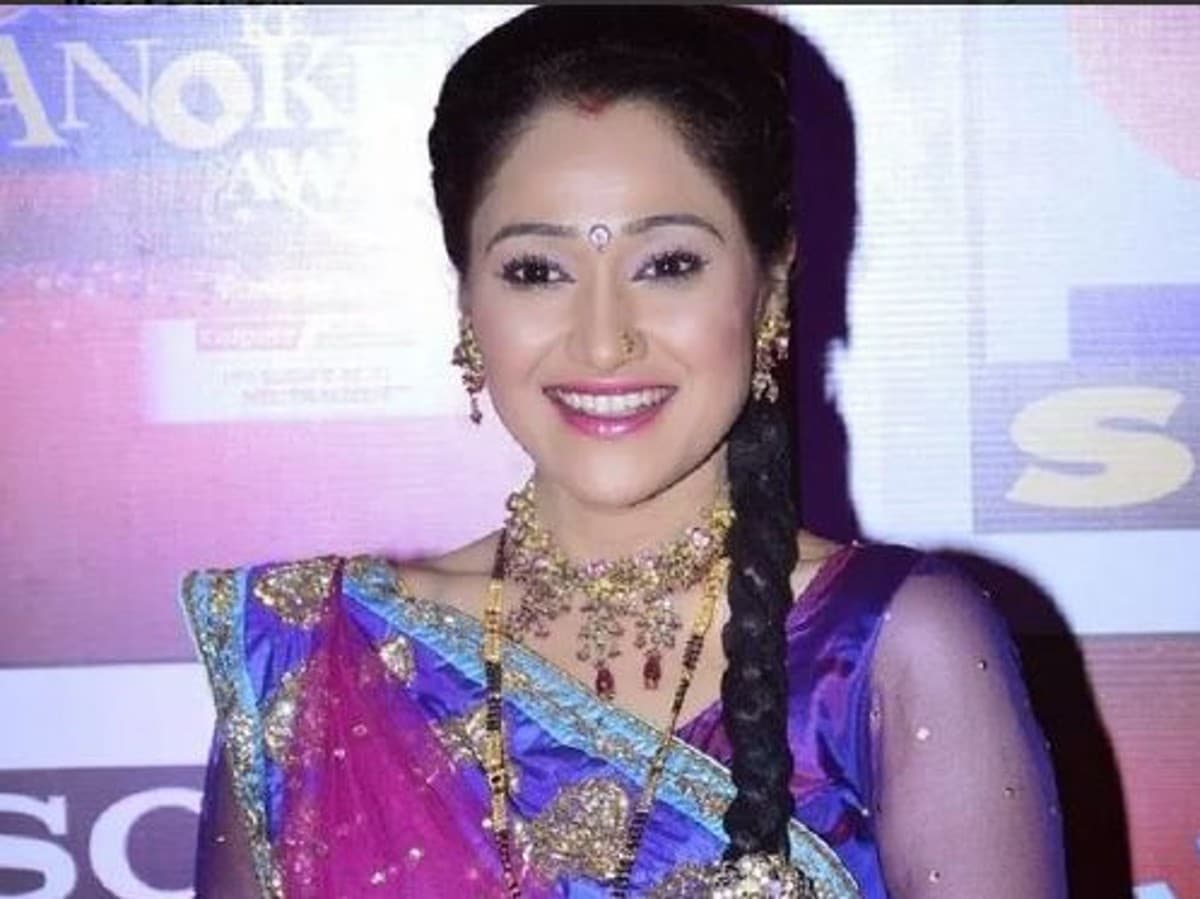Taarak Mehta Ka Ooltah Chashmah की दयाबेन इस वजह से शो में नहीं कर रही वापसी, देखें फैमिली एलबम