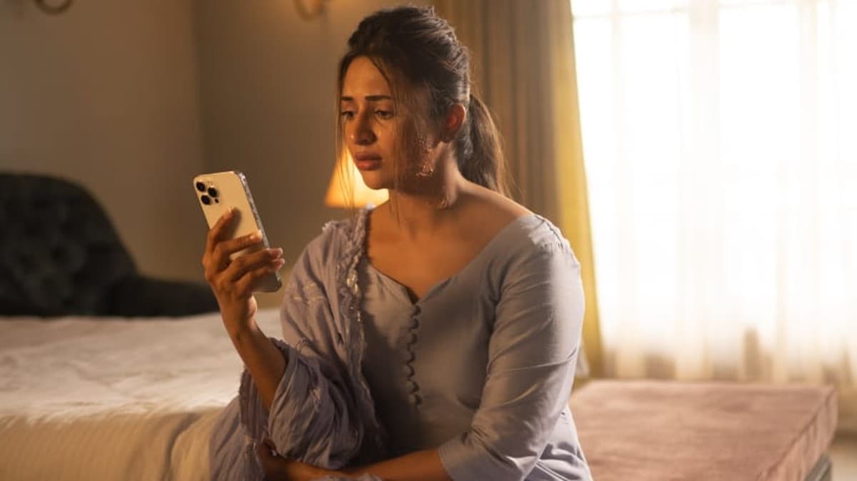 Jeena Abhi Baaki Hai: महिला सशक्तिकरण को दर्शाती इस फिल्म में नजर आयेंगी दिव्यांका त्रिपाठी और मधुरिमा