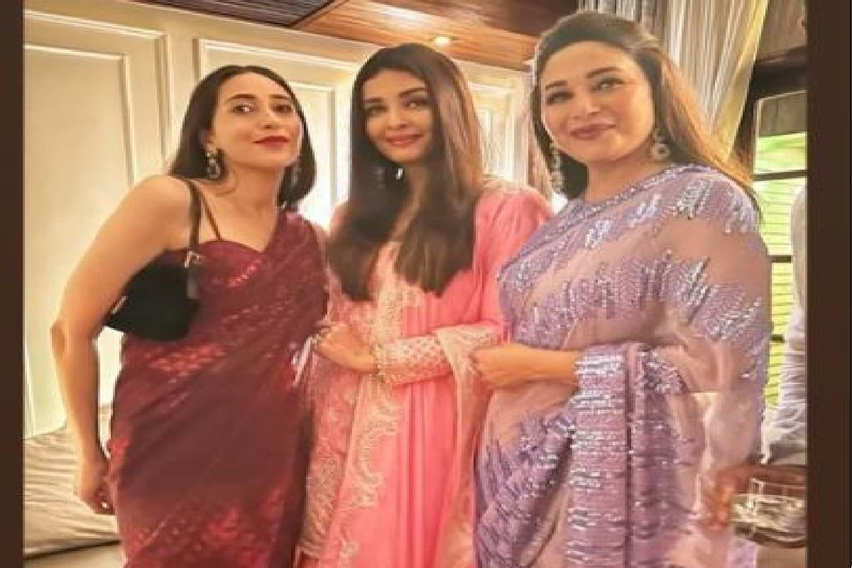 करिश्मा कपूर ने एश्वर्या राय बच्चन के साथ शेयर की OG फोटो, कैप्शन ने खींचा फैंस का ध्यान