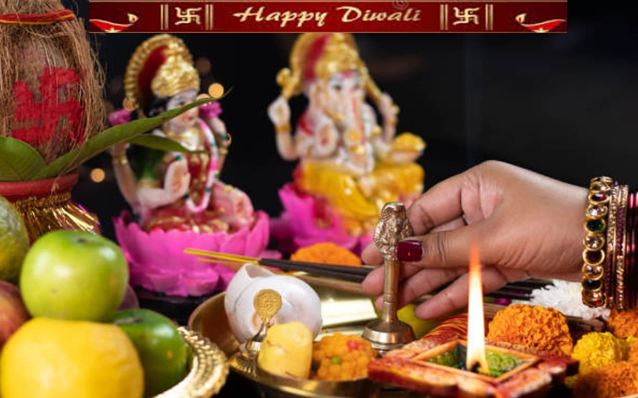 Budhwar Ke Upay: आज गणेश चालीसा के पाठ से गणपति बप्पा को करें प्रसन्न, घर में बनी रहेगी सुख और समृद्धि