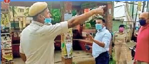 सड़क पर बाइक से निकले भागलपुर के सिटी एएसपी, लॉकडाउन में लापरवाह जवानों को लगायी डांट