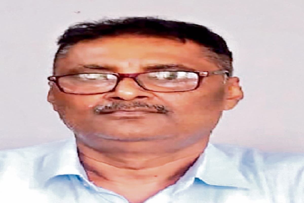 गुमला में अवैध धंधे के खिलाफ कार्रवाई शुरू, खनन विभाग की टीम नियमित चला रही है छापेमारी अभियान