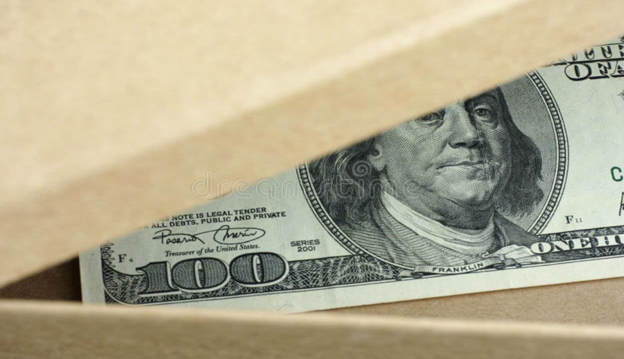 कोरोना महामारी के दौर में दुनिया के इन 5 अमीरों का नोटों से भर गया खजाना, जानिए किसकी कितनी बढ़ी संपत्ति...