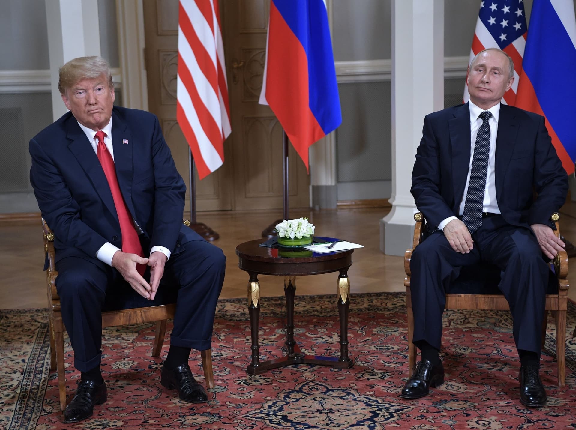 Trump Putin Phone Call: क्रेमलिन ने पुतिन और ट्रंप के बीच बातचीत के दावे को किया खारिज, बताया झूठी खबर