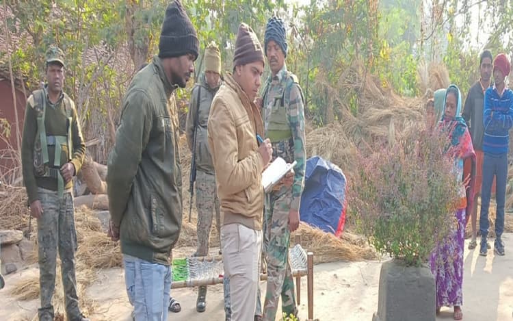 Jharkhand Crime News: झारखंड के पोटका में दंपती ने की खुदकुशी, आपसी विवाद में आत्महत्या की आशंका