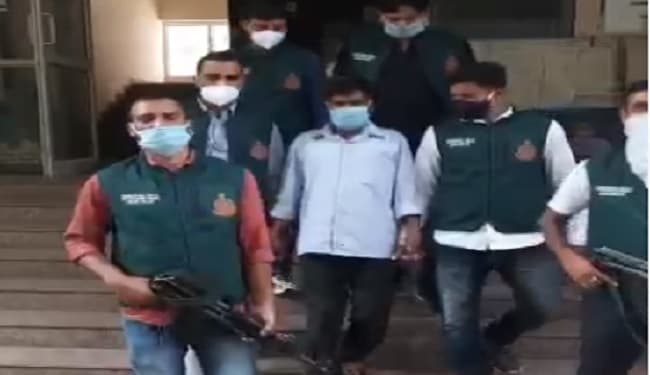 स्वतंत्रता दिवस से पहले दिल्ली में बड़ी साजिश का पर्दाफाश, 55 अवैध पिस्तौल और 50 जिंदा कारतूस बरामद