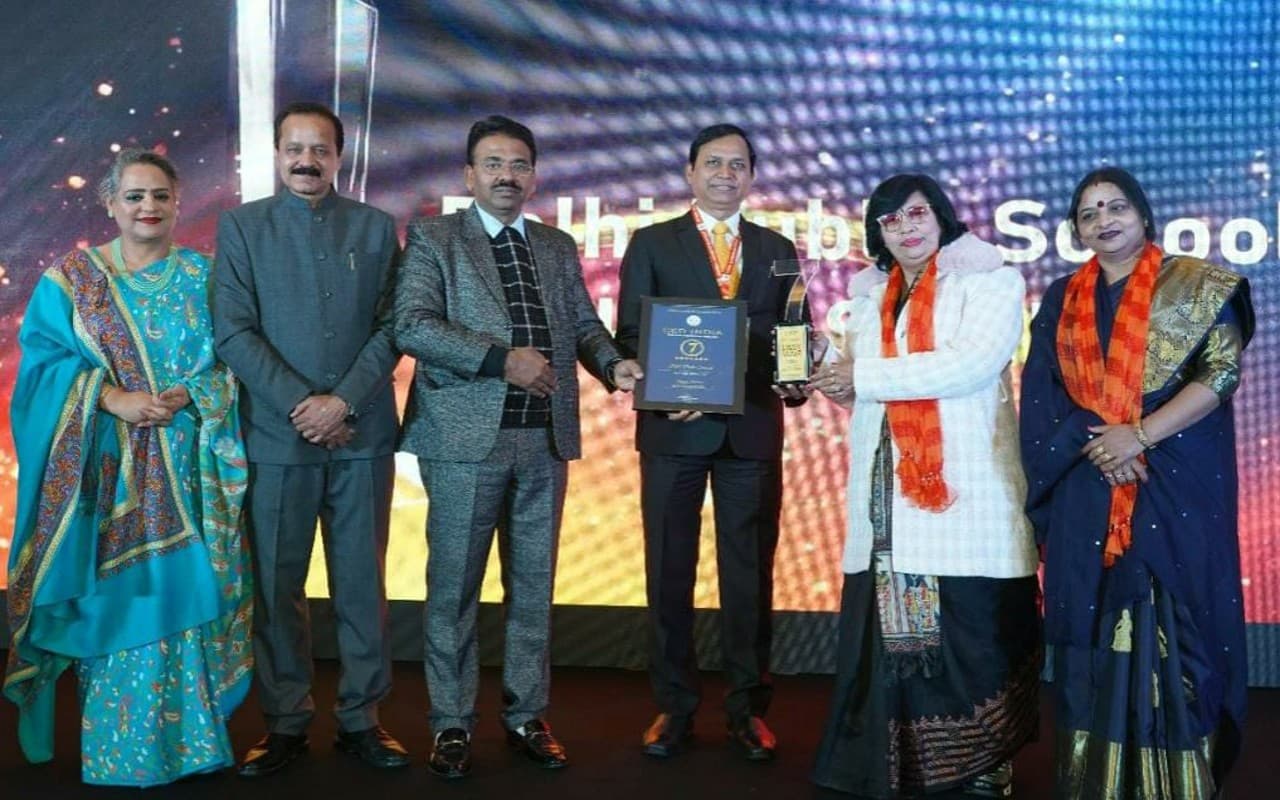 भारत से चयनित 6 विद्यालयों में झारखंड से एकमात्र DPS बोकारो को मिला 7 स्टार रेटिंग अवार्ड