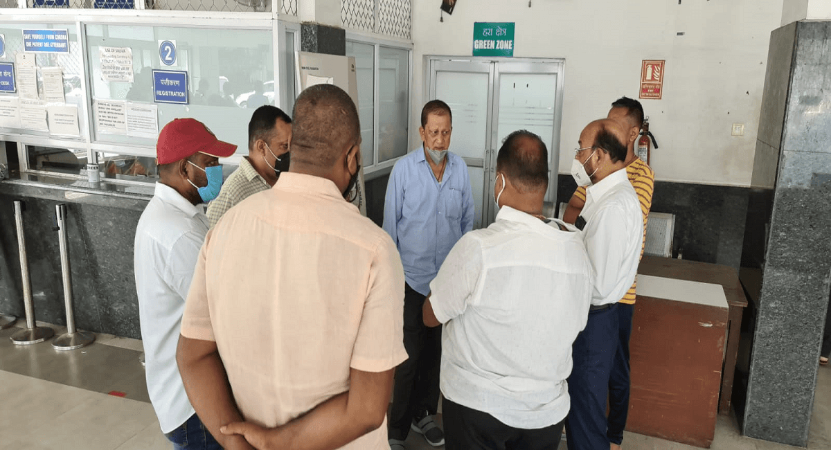 Jharkhand News : झारखंड में रिवॉल्वर से खुद को गोली मारने वाले डॉ अमित कुमार की मौत, टीएमएच में चल रहा था इलाज