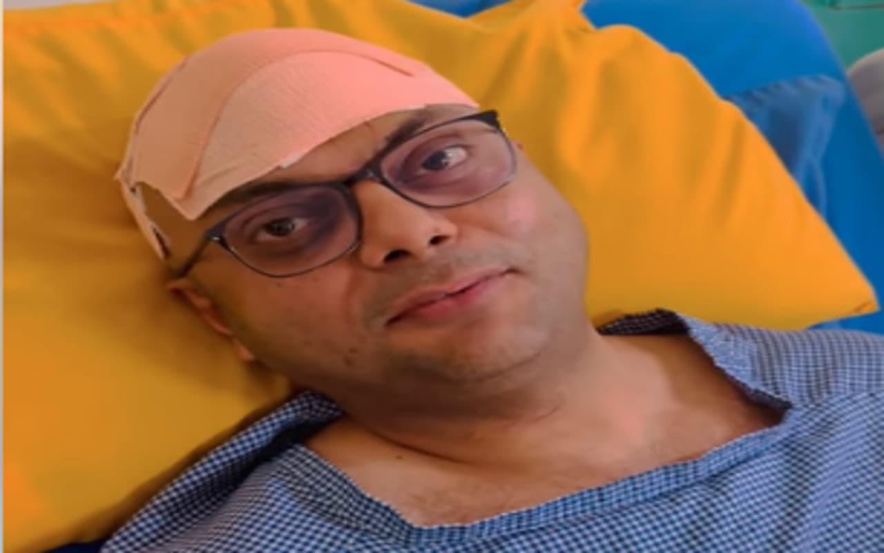 Jharkhand Crime News: रांची के हड्डी रोग विशेषज्ञ डॉ अंचल कुमार पर जानलेवा हमला, मेडिका अस्पताल में भर्ती