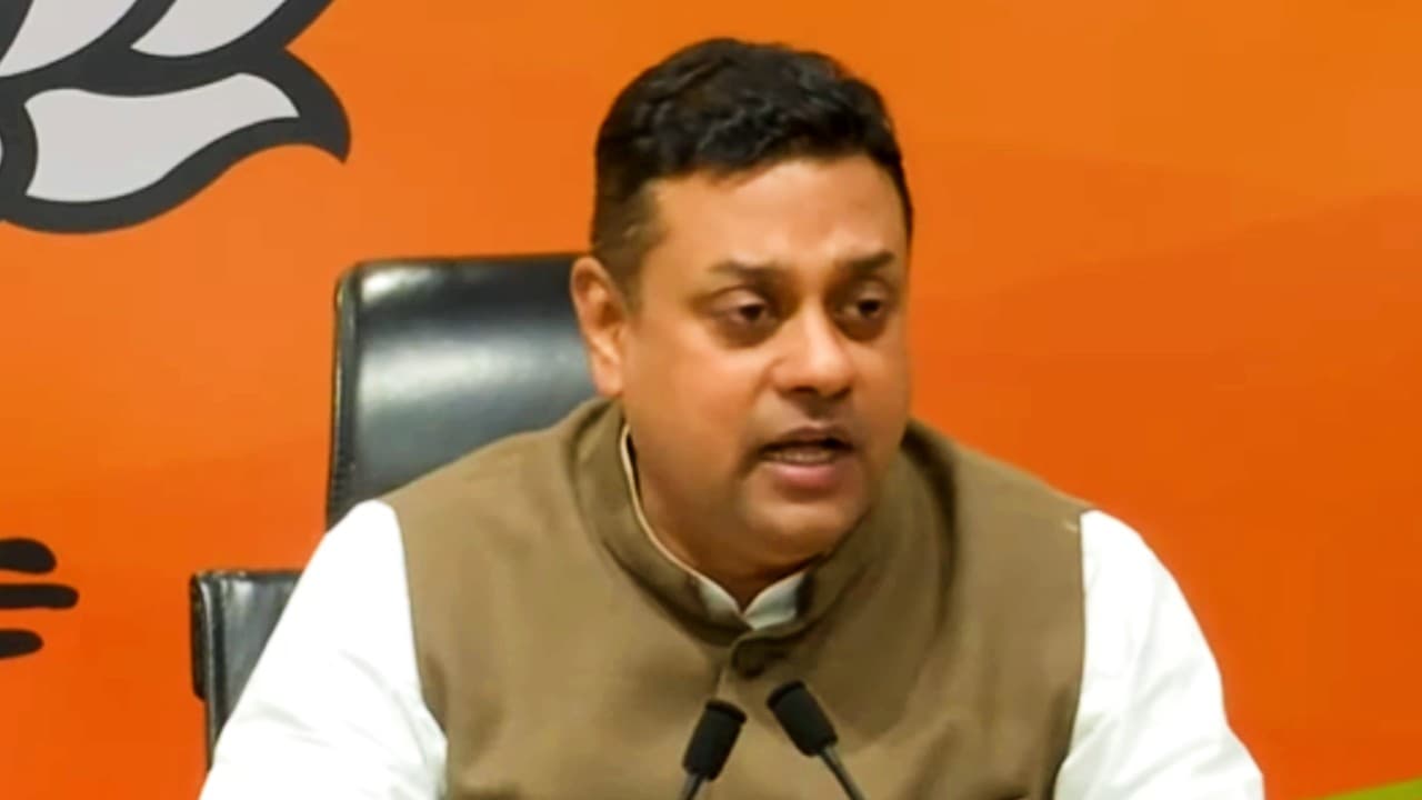 भाजपा ने दिल्ली के मुख्यमंत्री अरविंद केजरीवाल की ईमानदारी पर उठाये सवाल, प्रेस कॉन्फ्रेंस कर कही ये बात