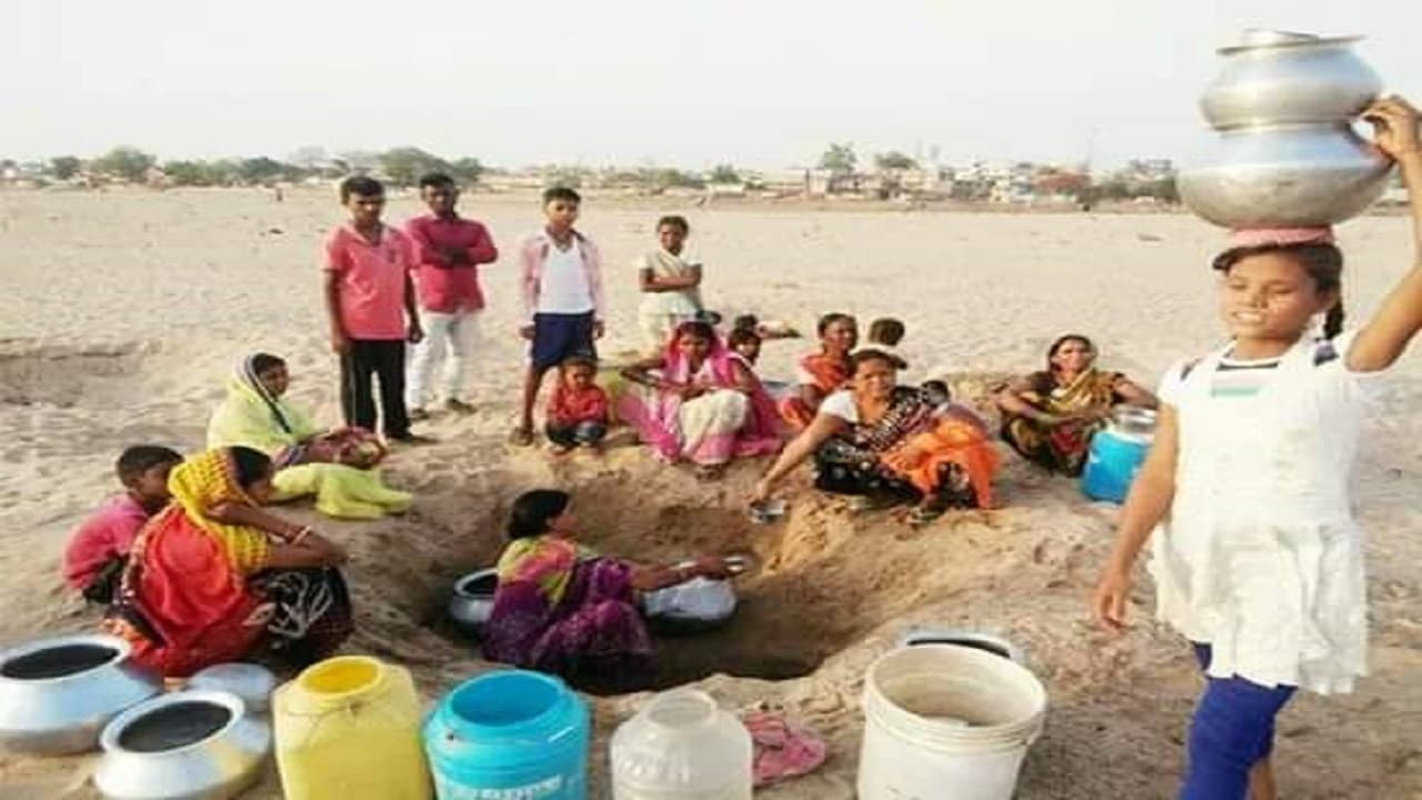 Jharkhand Weather Update: झारखंड के पलामू में रिकॉर्ड तोड़ गर्मी का सितम, 12 दिन 45 डिग्री पार रहा पारा Jharkhand Weather Update: झारखंड के पलामू में रिकॉर्ड तोड़ गर्मी का सितम, 12 दिन 45 डिग्री पार रहा पारा