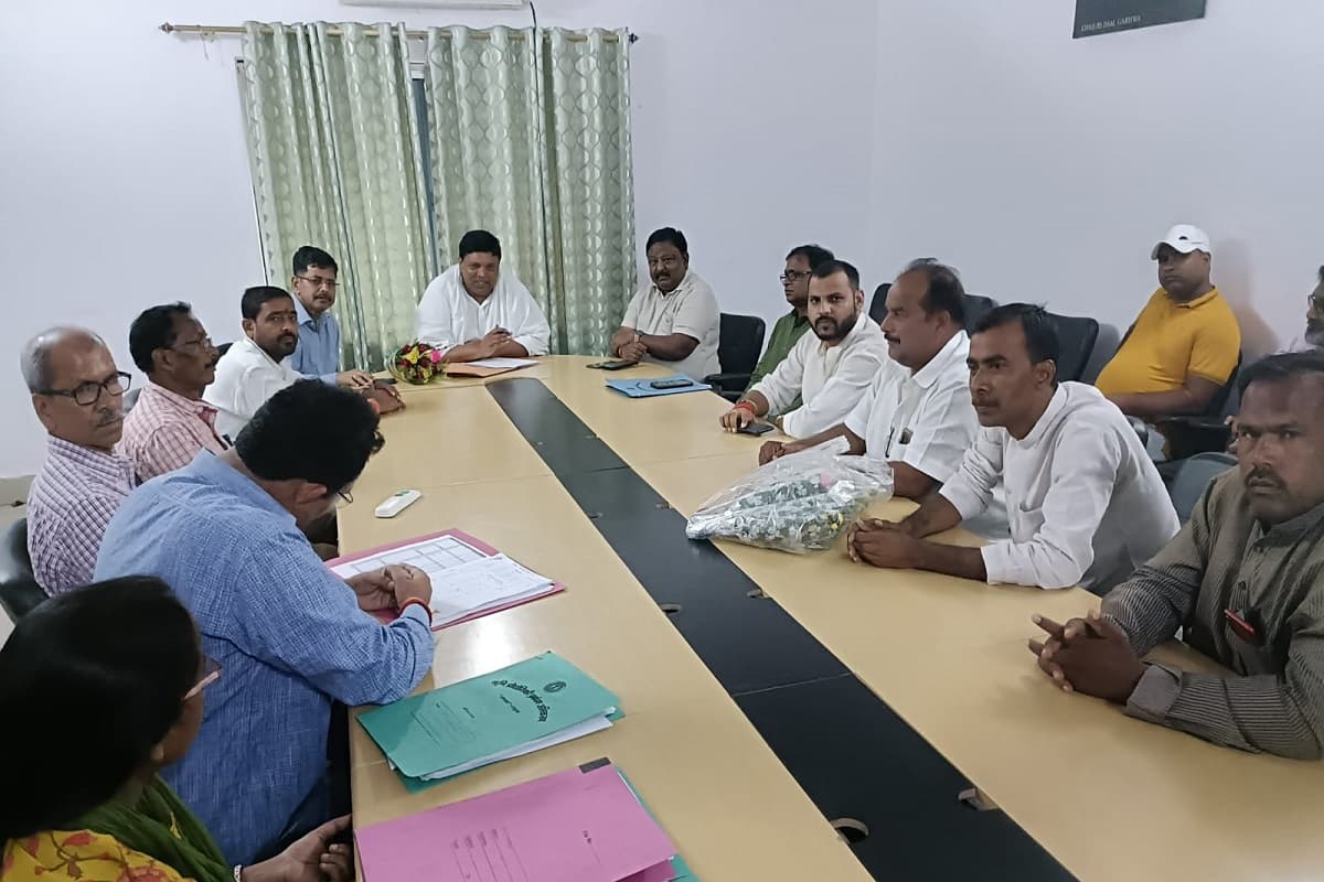 Jharkhand News : झारखंड के कृषि मंत्री बादल पत्रलेख बोले, गढ़वा में सुखाड़ की स्थिति भयावह, ये है तैयारी