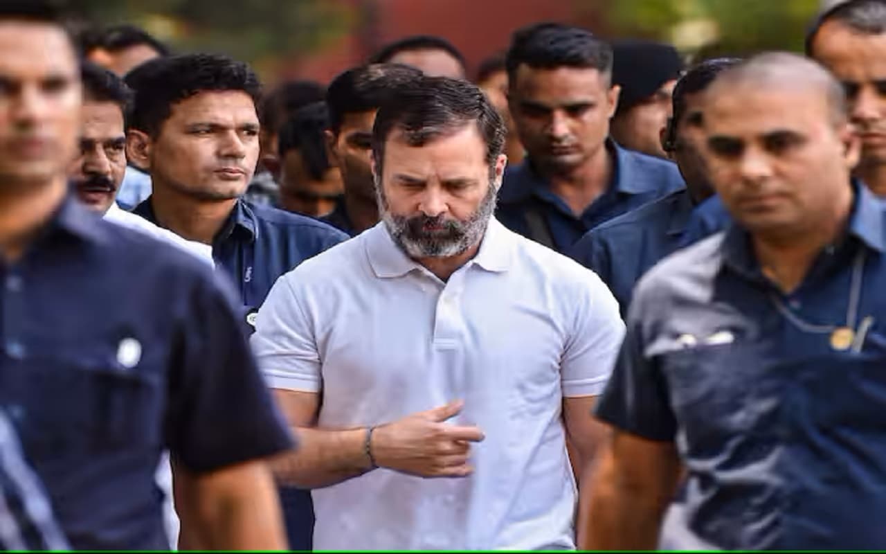 Modi Surname: राहुल गांधी ने सुप्रीम कोर्ट से सजा पर रोक लगाने की मांग की, हलफनामा दायर