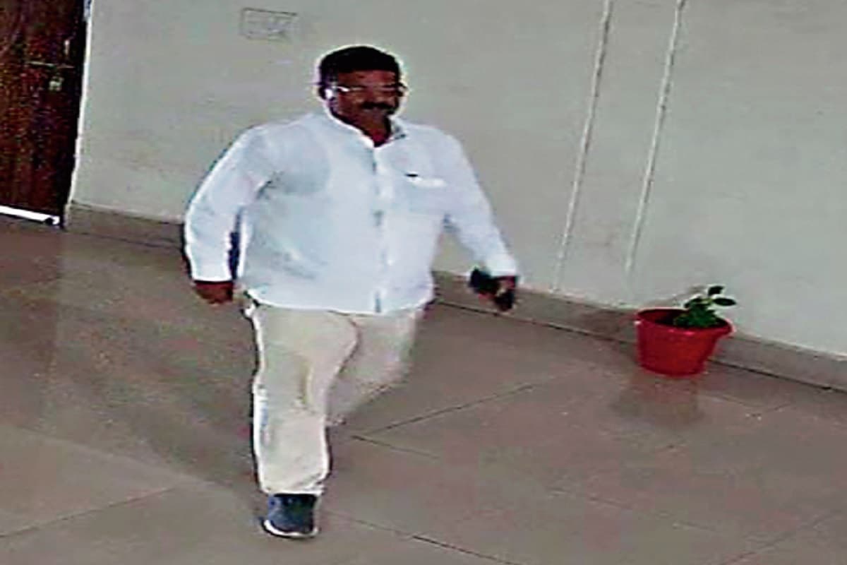 CM आवास के सुरक्षा प्रभारी DSP विमल कुमार और भारत वार्ता के संपादक को ED का समन, पंकज मिश्रा से जाते थे मिलने