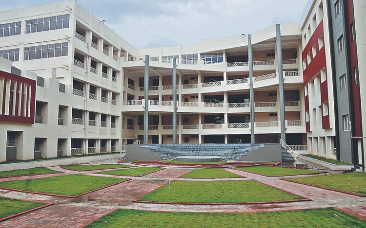 DSPMU में सभी कोर्स के लिए अलग-अलग ब्लॉक अलॉट, अब नये भवन में पढ़ेंगे वोकेशनल के विद्यार्थी