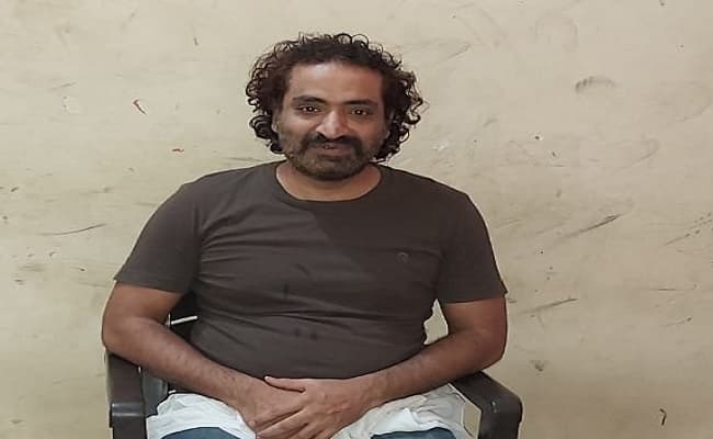 BSP MLA Murder Case: पूर्व सांसद अतीक अहमद का भाई गिरफ्तार, सपा विधायक रहे अशरफ पर था एक लाख का इनाम...