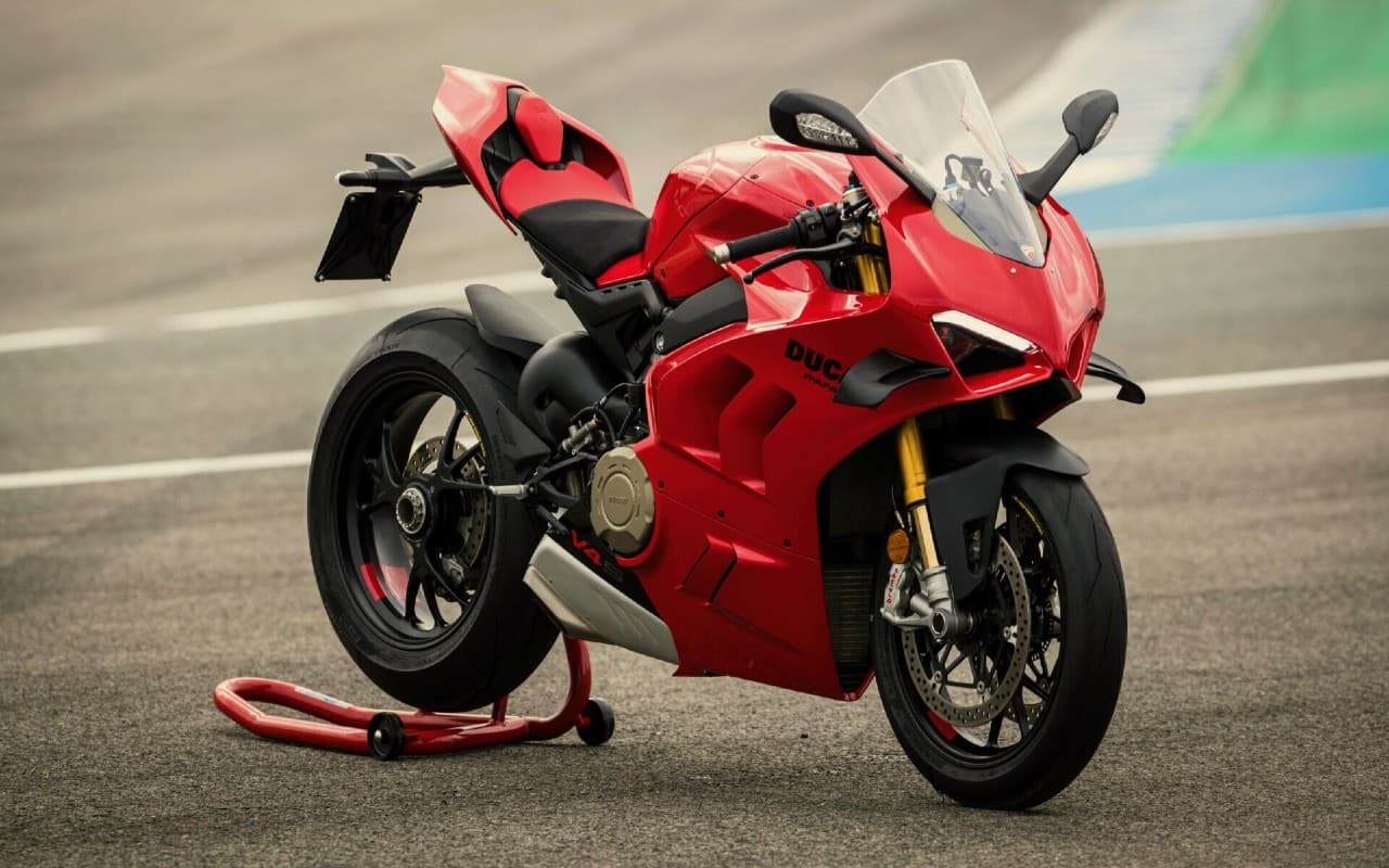 1 जनवरी से Ducati की बाइक्स हो जाएंगी महंगी, मूल्य वृद्धि को लेकर कंपनी ने कही यह बात