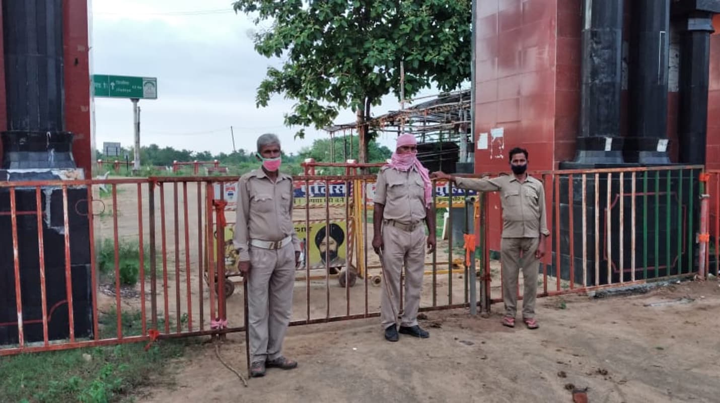 Sawan 2020, Baba Dham News : सुल्तानगंज से दुम्मा पहुंचे कांवरियों को पुलिस ने रोका, तो किया पथराव, वापस लौटे कांवरिया