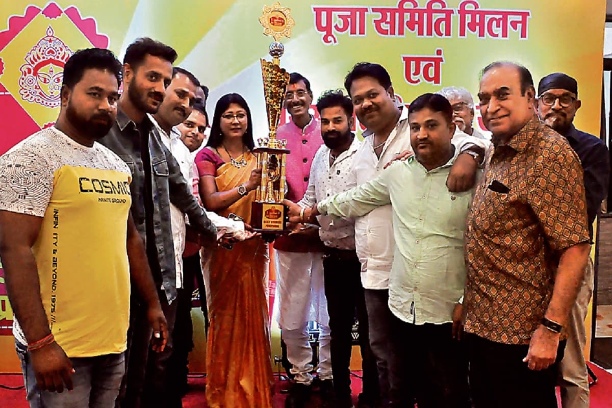 रांची के आरआर स्पोर्टिंग और चंद्रशेखर आजाद क्लब को बेस्ट ओवरऑल पूजा पंडाल का खिताब