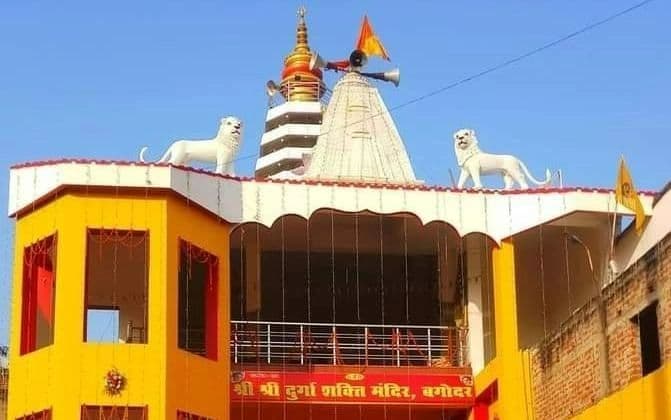 Navratri 2021 : आजादी से पहले से हो रही दुर्गा पूजा, नवरात्र में महिलाएं व लड़कियां जलाती हैं दीप