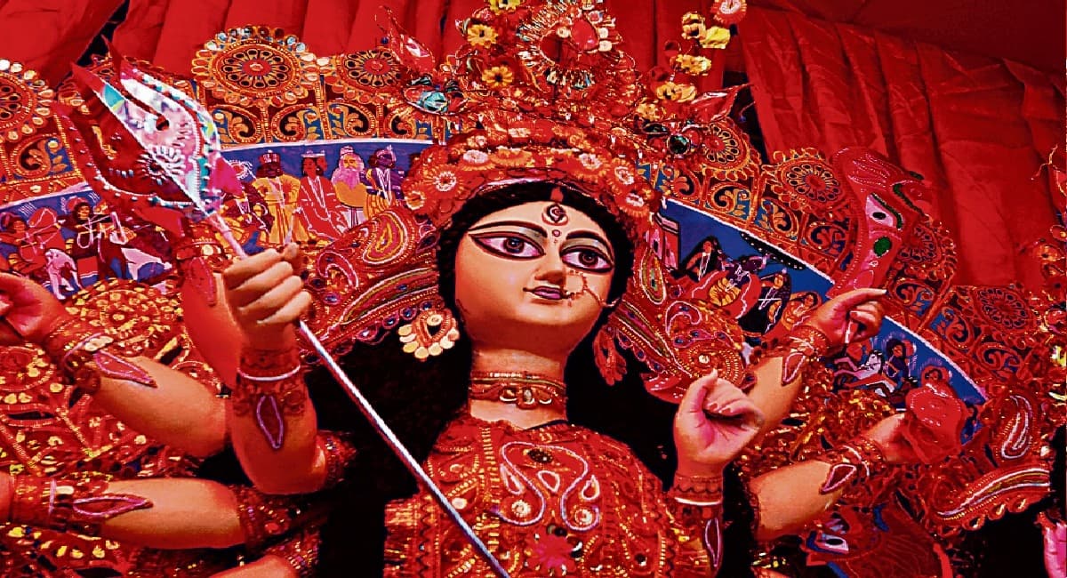 Durga Puja UNESCO Rally: यूनेस्को को धन्यवाद देने के लिए कोलकाता में महाजुलूस, सबसे आगे ममता बनर्जी