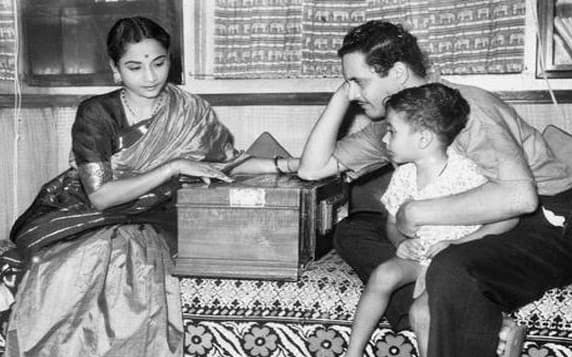 गीता दत्त, शराब और जिंदगी: ‘वक्त के हसीं सितम’ से ‘सुंदर सपना’ की तरह टूटने वाली बेमिसाल सिंगर