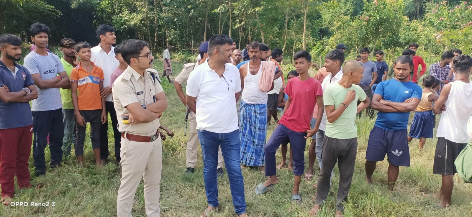 Begusarai Crime: झाड़ियों से 15 वर्षीय छात्रा का शव बरामद, इलाके में फैली सनसनी