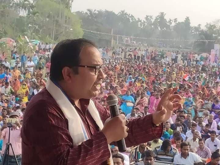 Bengal Chunav 2021 से पहले ममता बनर्जी के करीबी नेता कुणाल घोष से ईडी की पूछताछ शुरू, पढ़ें लेटेस्ट अपडेट Bengal Chunav 2021 से पहले ममता बनर्जी के करीबी नेता कुणाल घोष से ईडी की पूछताछ शुरू, पढ़ें लेटेस्ट अपडेट
