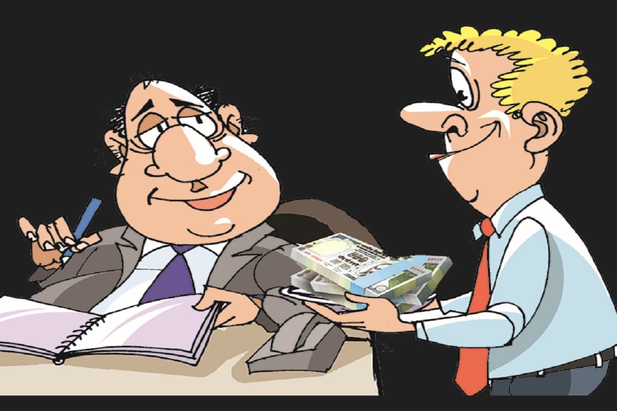 शराब घोटाला मामला: शराब घोटाला मैनेज करने के नाम पर हुआ सौदा, ED के सहायक निदेशक सहित सात पर CBI ने किया केस