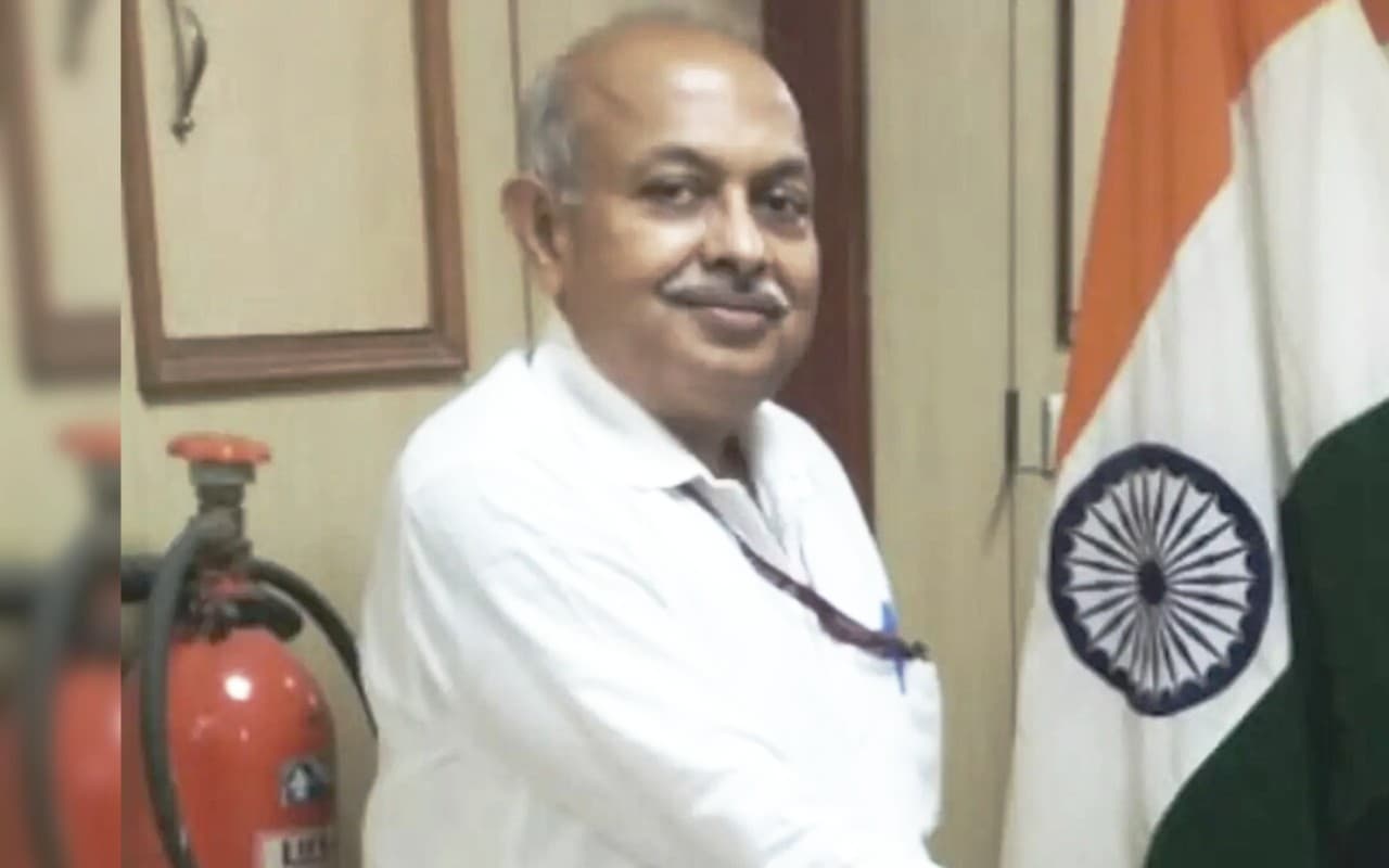 कौन हैं ईडी के डायरेक्टर संजय कुमार मिश्रा? जिनके तीसरे विस्तार को सुप्रीम कोर्ट ने दिया अवैध करार