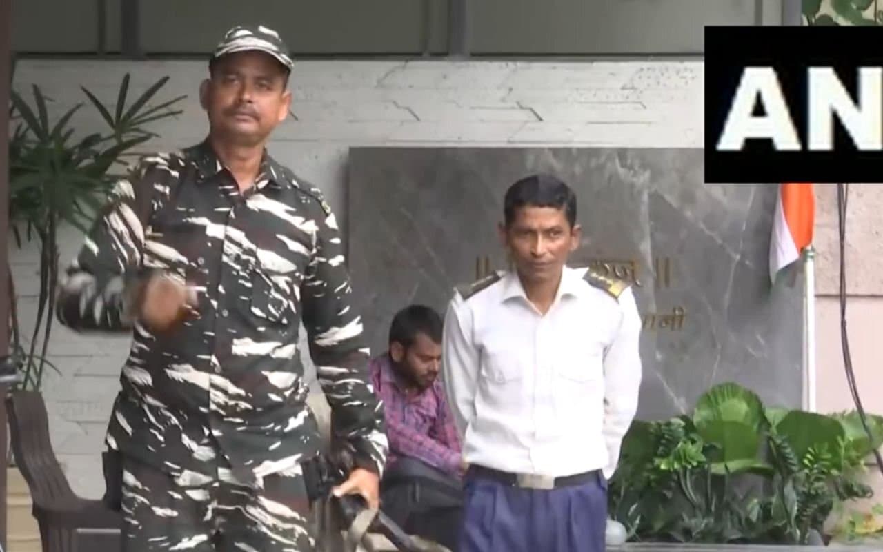 छत्तीसगढ़ : रायपुर में कई जगह प्रवर्तन निदेशालय की रेड