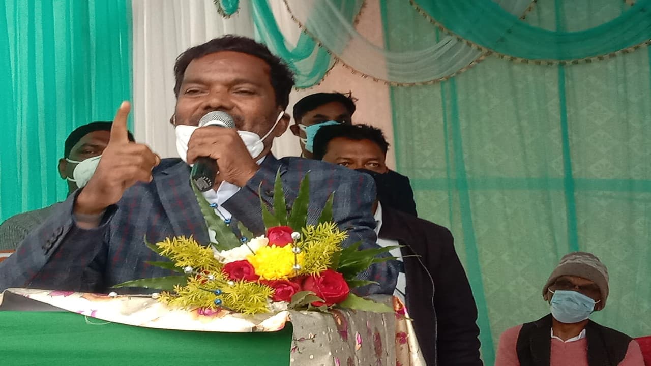 बिहार के शिक्षा मंत्री के इलाके में सरस्वती पूजा की अनुमति नहीं, फरमान- कमरे में ही फोटो की पूजा करें छात्र