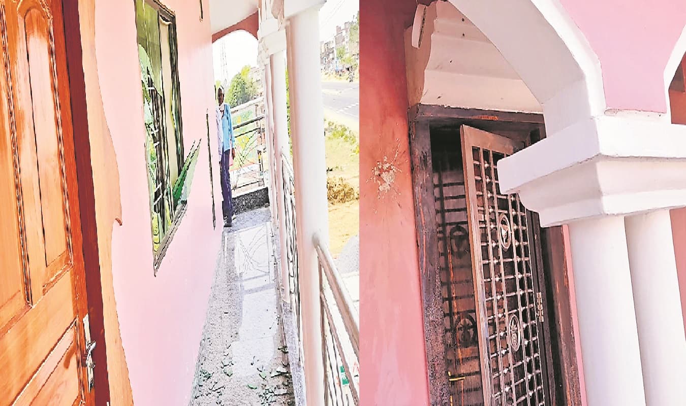 गया में भाजपा नेता के घर पर बदमाशों ने फेंके बम, बाल-बाल बचा परिवार, पुलिस ने 2 जिंदा बम भी किया बरामद