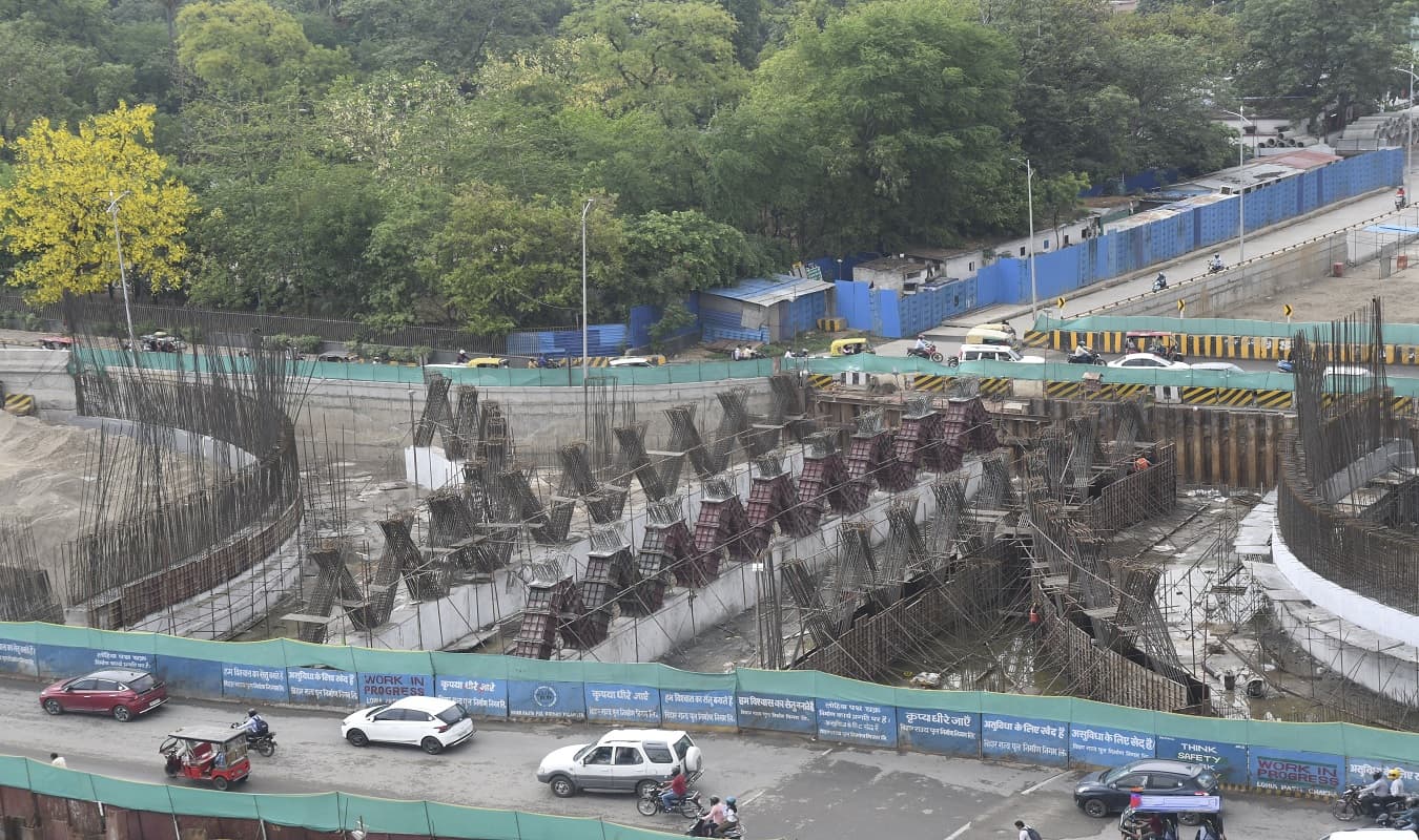 पटना के बेली रोड पर चारों तरफ बेरोकटोक दौड़ सकेंगी गाड़ियां, जुलाई तक तैयार हो जाएगा लोहिया पथ चक्र