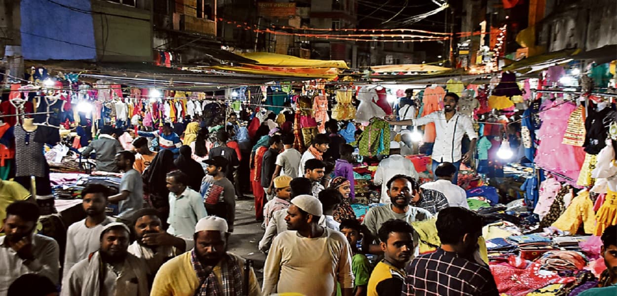 रांची में सज गया ईद का बाजार, सेवई से लेकर कपड़े तक की खूब हो रही है बिक्री, आज नजर आ सकता है चांद